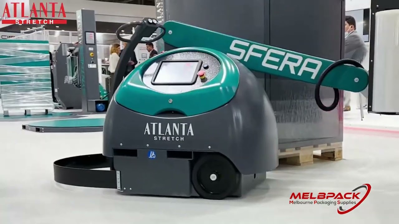 Pallet wrapping machine