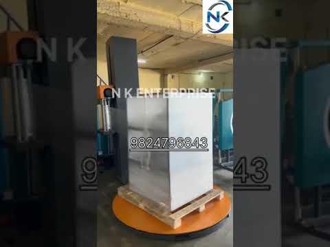 Pallet wrapping machine
