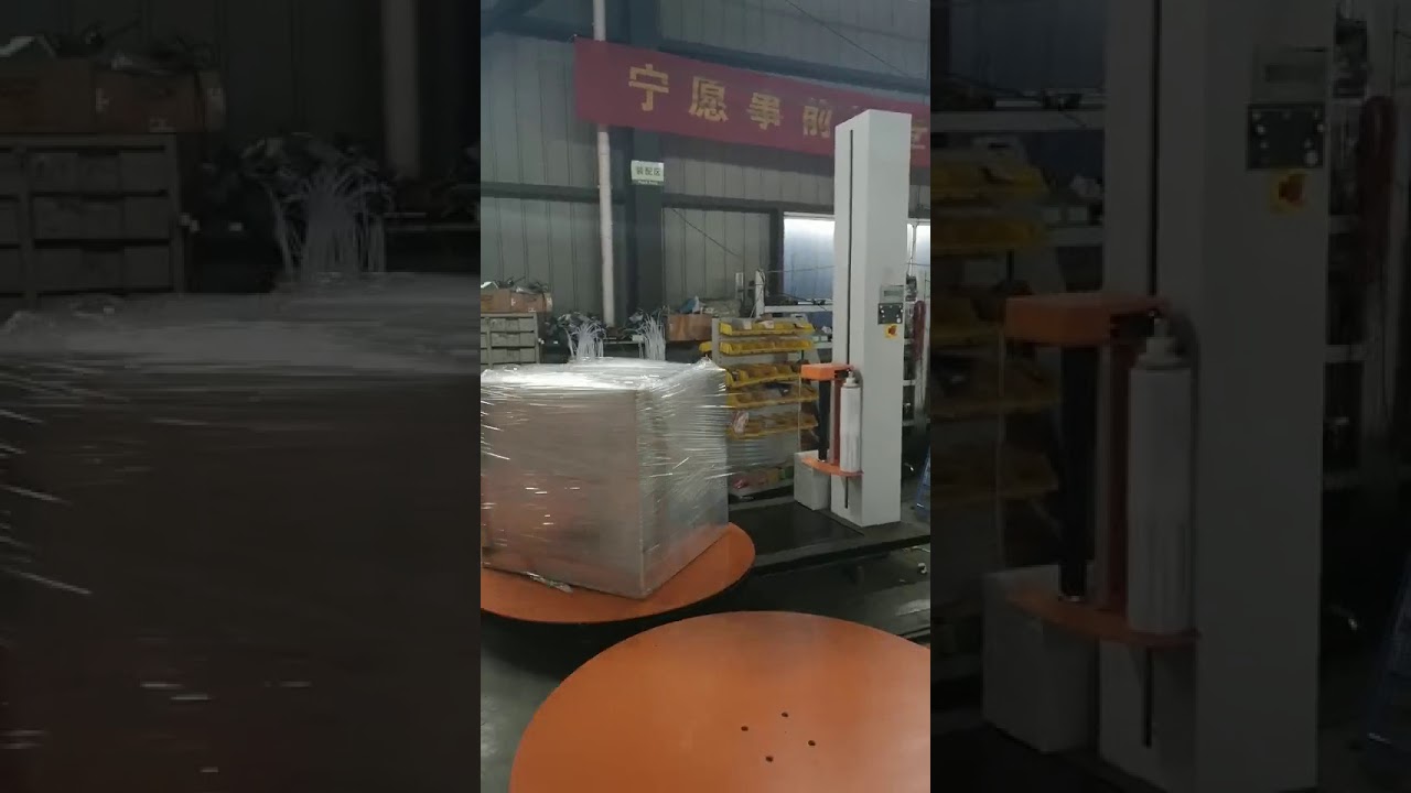 Pallet wrapping machine