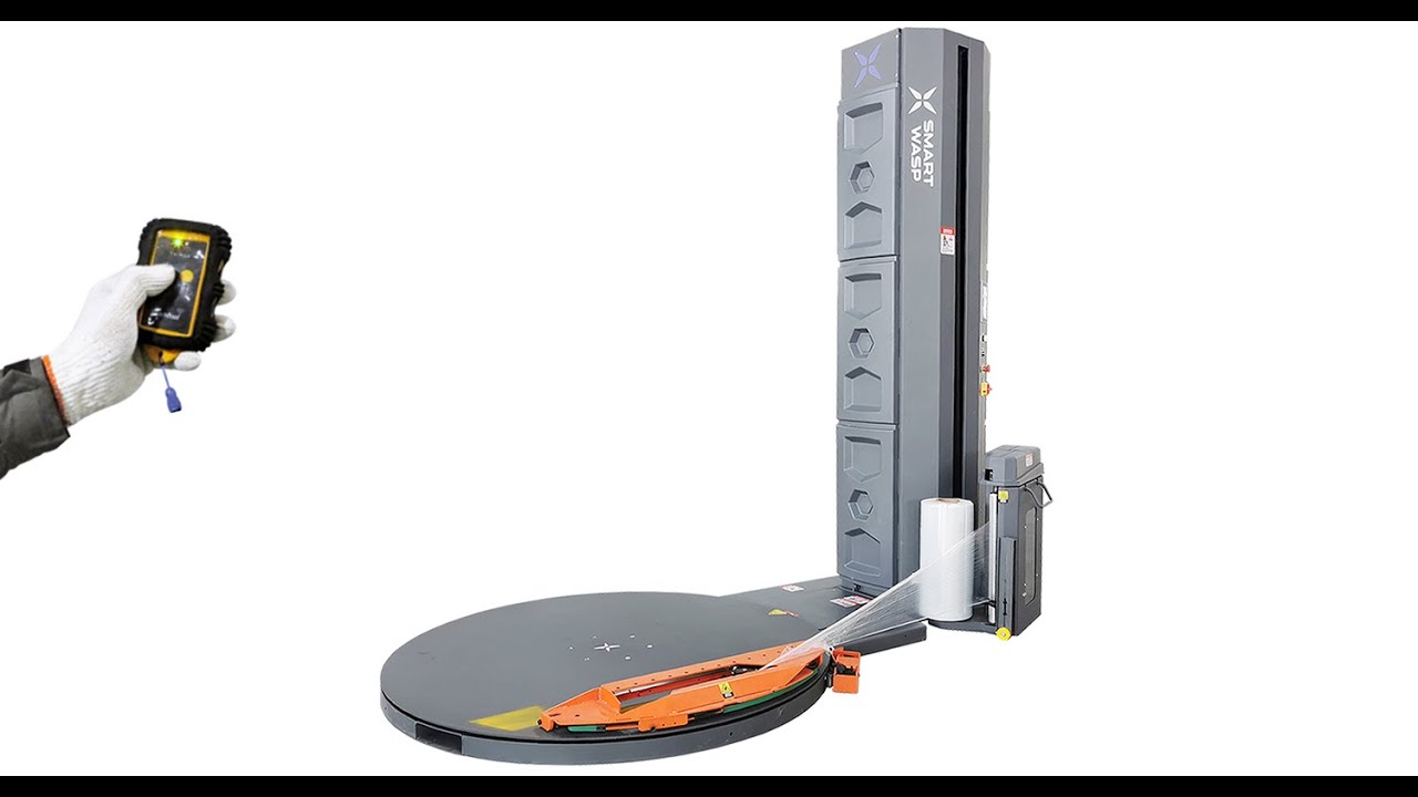 Pallet wrapping machine