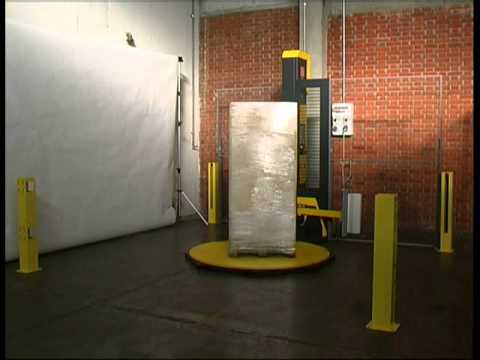 Pallet wrapping machine