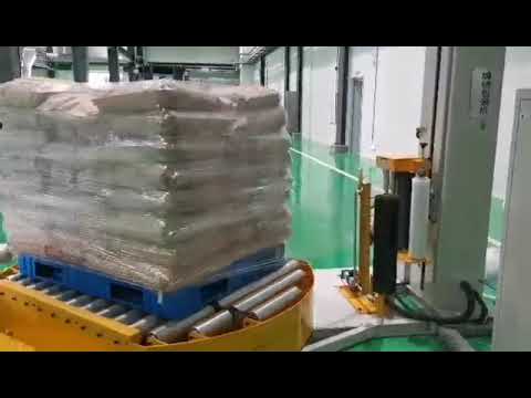 Pallet wrapping machine